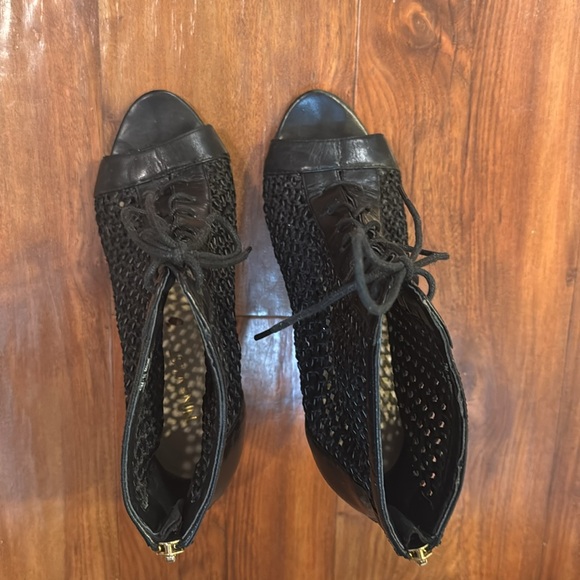 Nine West heels - Picture 6 of 7